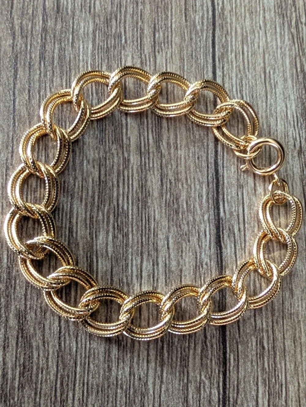 N/A gold tone